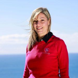 Esther Alemán <br /> Jefa de Contratación de Golf